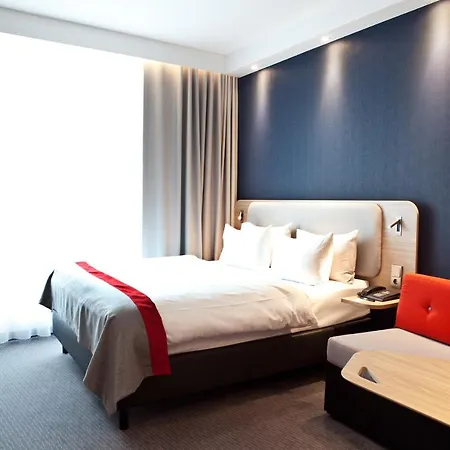 Hotell Express - 3*